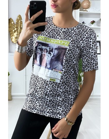 T-shirt motif léopard noir avec dessin à l'avant - 3