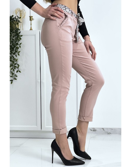 Pantalon strech rose avec poches froufrou et ceinture - 1