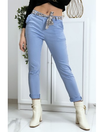 Pantalon strech bleu avec poches froufrou et ceinture - 2
