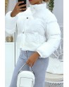 Doudoune blanche courte à manches longues et col montant couleur hyper tendance parfaite pour l'hiver - 5
