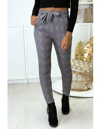 Pantalon slim à carreaux gris molletonné à l'intérieur avec poches et ceinture - 1