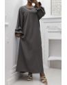Longue abaya antharcite froncé aux manches  - 3
