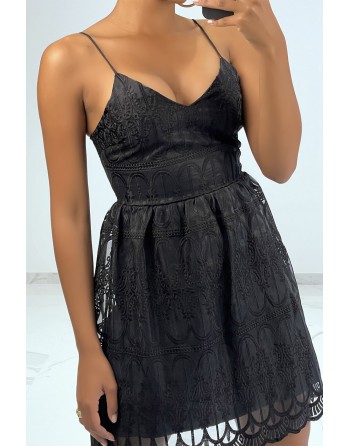 Petite robe noir effet bouffant avec magnifique tulle brodée - 2