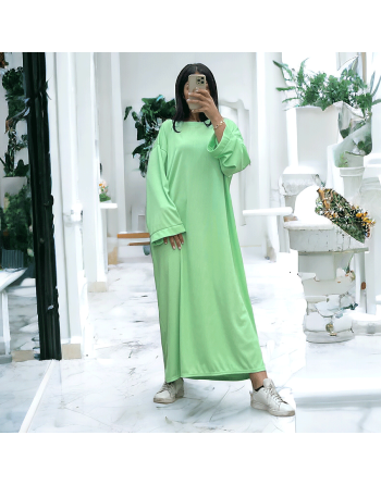 Longue robe vert clair collection printemps-été en maille côtelé extensible très agréable à porter - 1