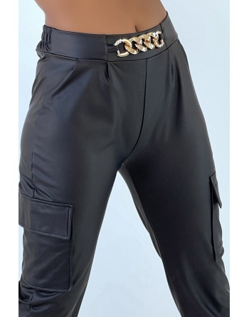 Pantalon jogging cargo noir coupe ample avec accessoire - 4